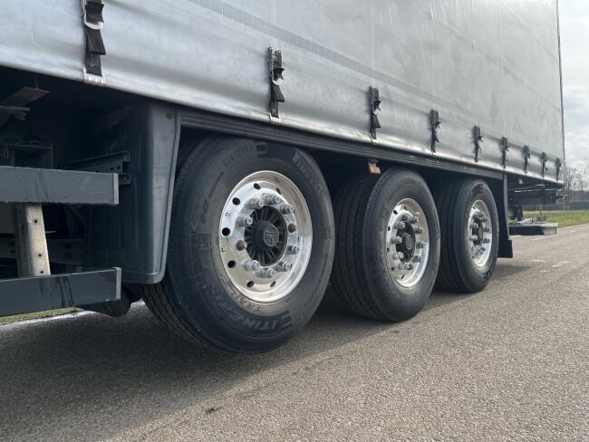 2018 Schmitz Cargobull 3CB 3ST Schuifzeil Oplegger - Liftas - Laadklep - Schuifdak - Alcoa LT587 | Transport | Opleggers