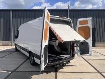 2024 Mercedes-Benz Sprinter 315 CDI 1.9 L3H2 + Easyloader Laadklep VT855 | Transport | Bedrijfswagens