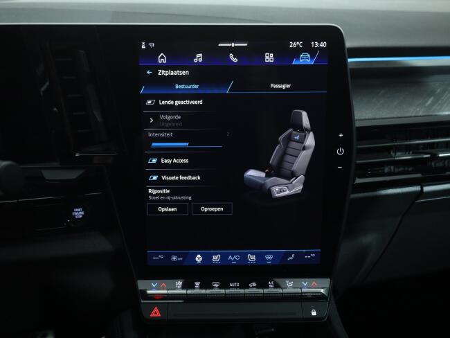 2025 Renault Rafale 1.2 E-Tech Full Hybrid, 4WS, Pano, HUD VT1045 | Transport | Auto's